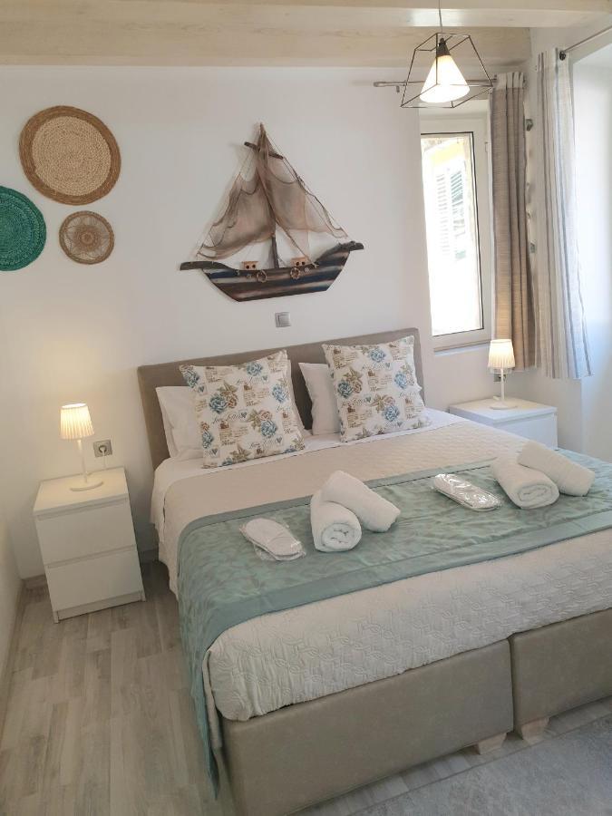 Helens Apartment Corfu (city) Exterior foto